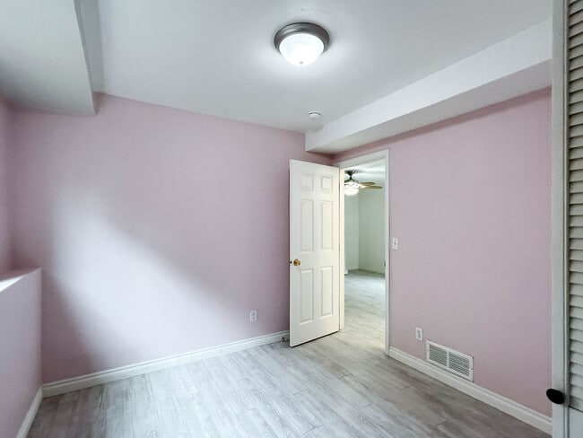 Building Photo - 17841 Beaujolais Dr