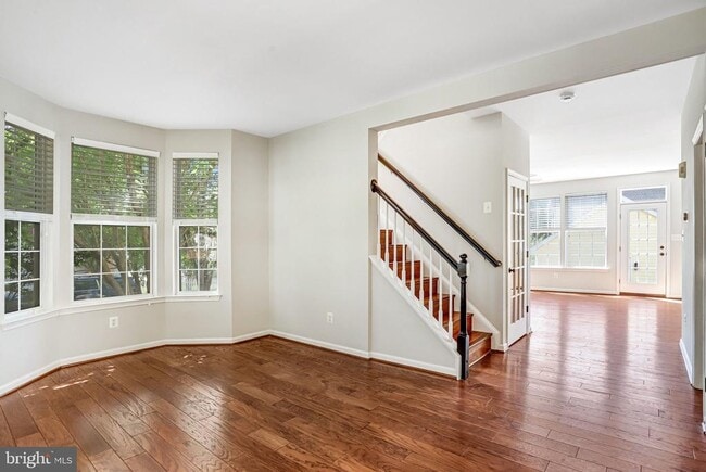 Building Photo - 42985 Chesterton St