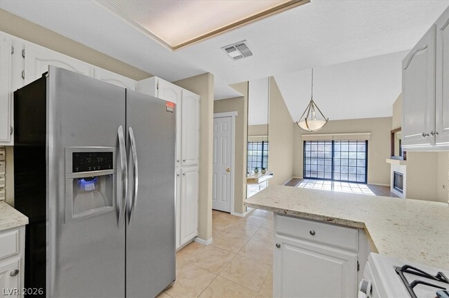 Building Photo - 2851 S Valley View Blvd