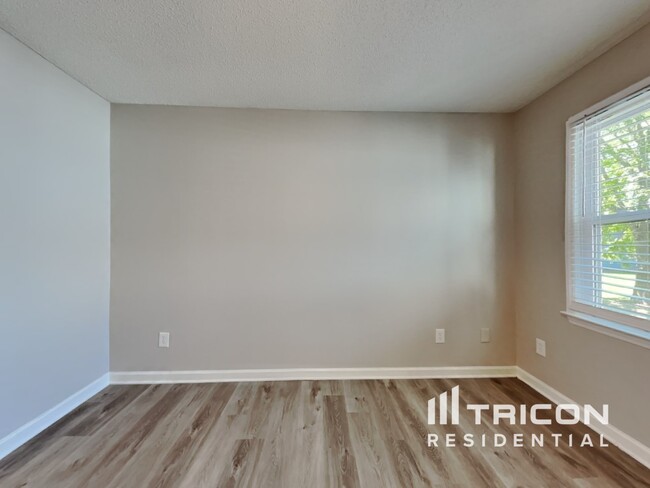 Building Photo - 5404 Trenburg Ct