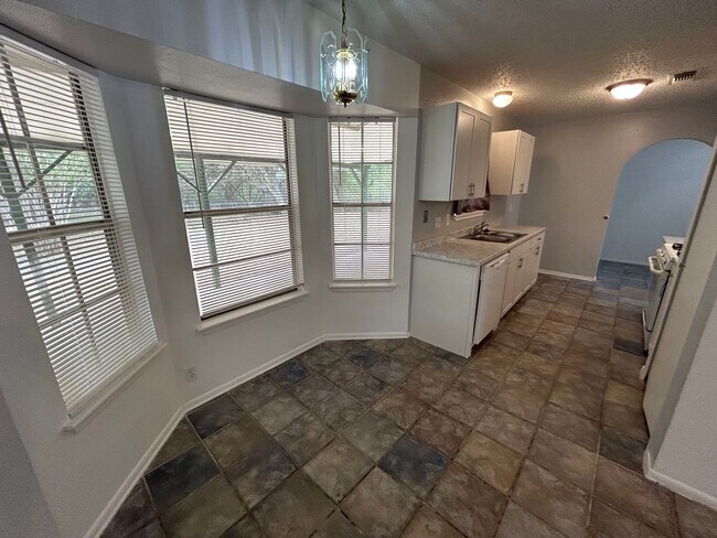 Building Photo - *COMING SOON* Tucked Away on a Cul-de-Sac | 3-Bedroom San Antonio Home!