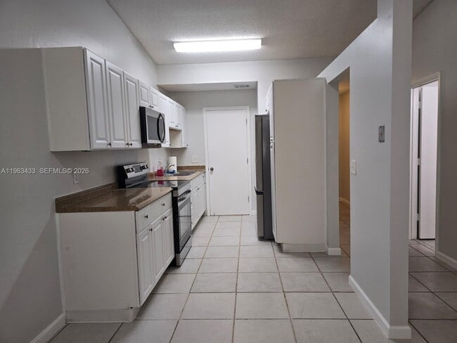 Building Photo - 9287 NW 18th St