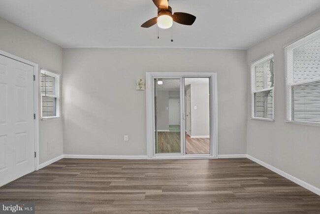 Building Photo - 10506 Lime Tree Way
