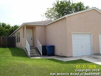 Building Photo - 5040 Anacacho St