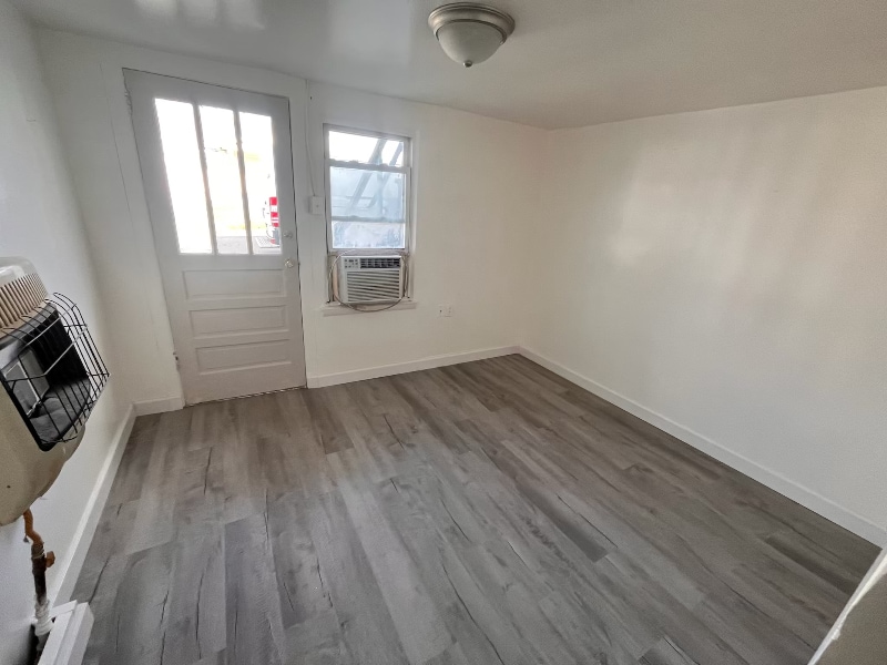 Building Photo - 3216 32nd St