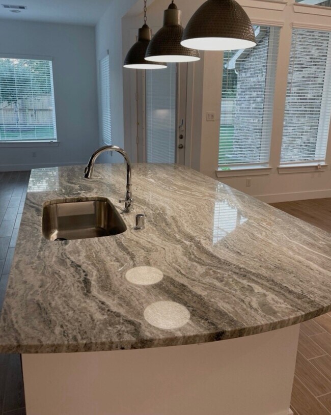 Building Photo - 4507 Pistachio Trl