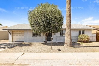 Building Photo - 3808 W Glendale Ave