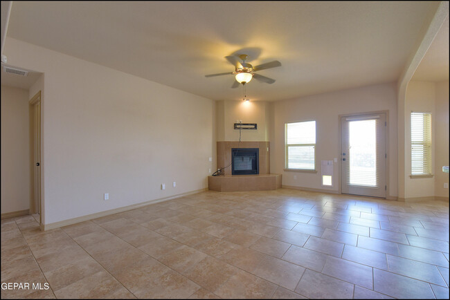 Building Photo - 7228 Longspur Drive