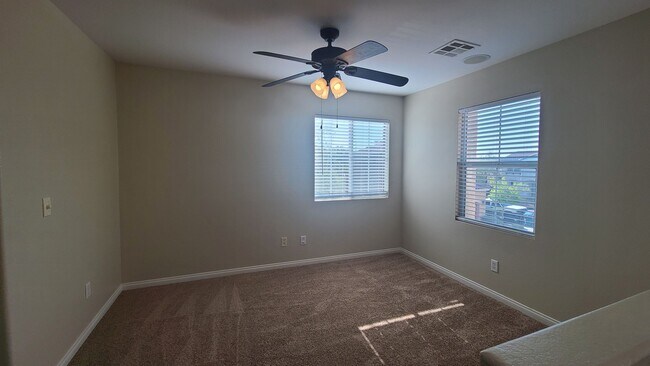 Building Photo - 2 Bedroom home in Southwest Las Vegas
