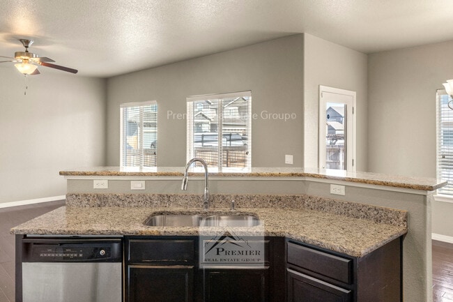 Building Photo - 6105 Fiddle Wy