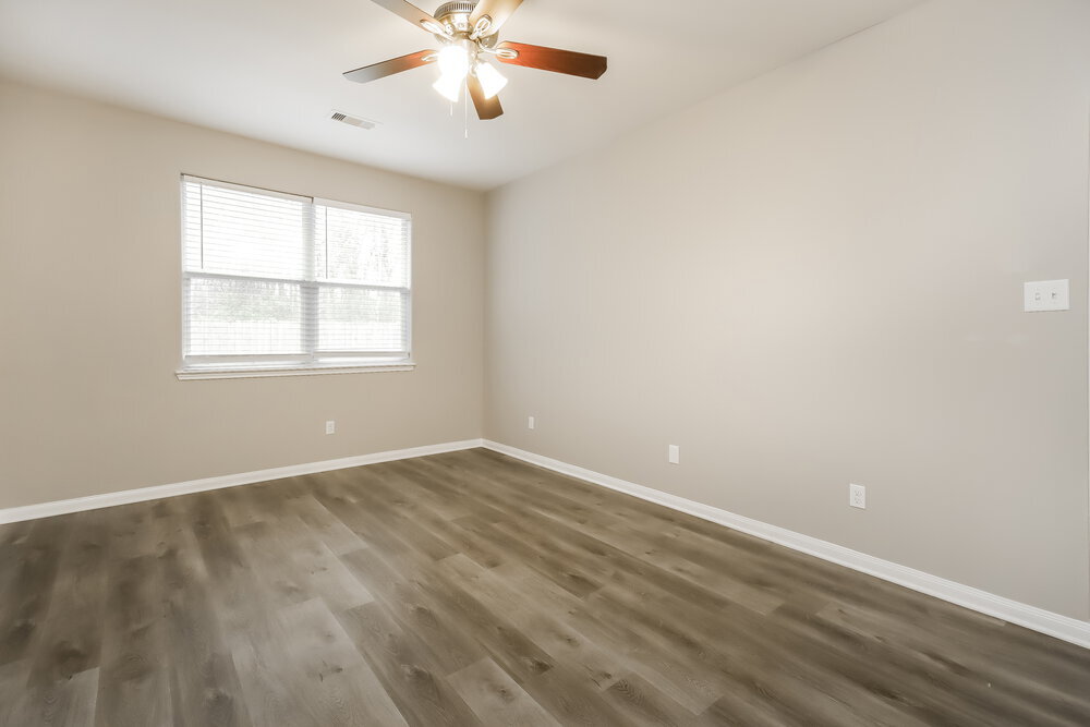 Building Photo - 10296 Stone Gate Dr