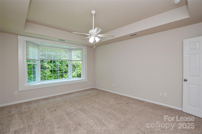Building Photo - 1008 Millbank Dr