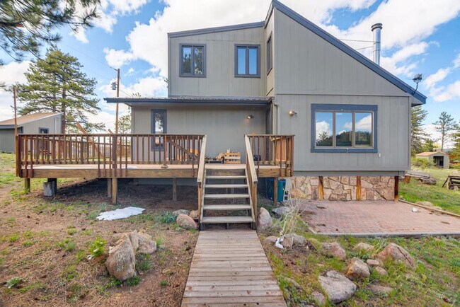 Building Photo - 465 Springmeadow Way