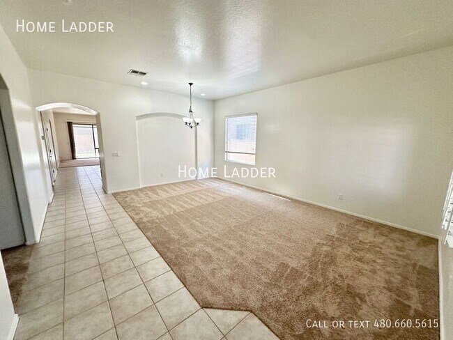Building Photo - 6822 S 55th Ln