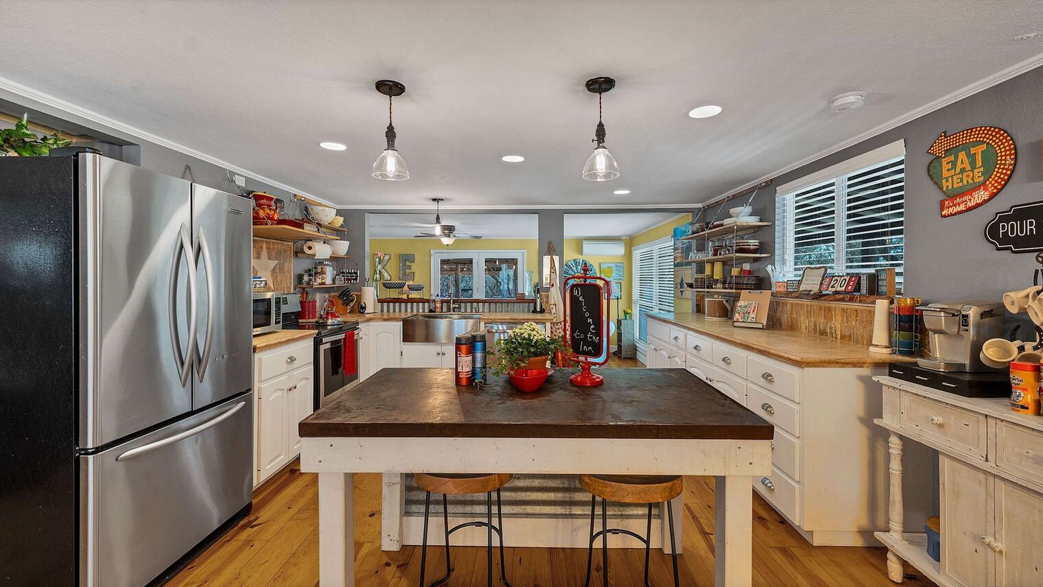 Building Photo - 316 Jacobs Creek Park Rd