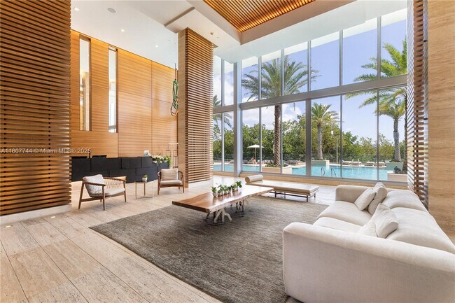 Building Photo - 16385 Biscayne Blvd