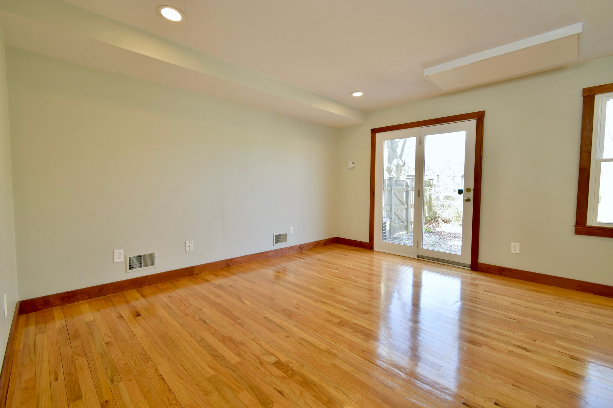 Building Photo - 39E Bellis Cir