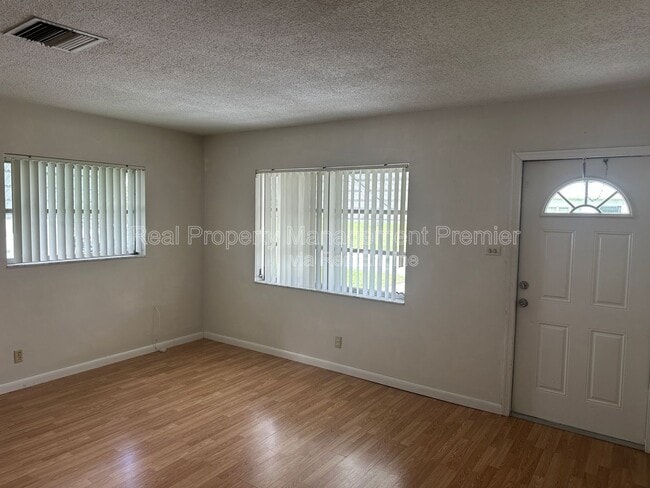 Building Photo - 8308 Ct-57