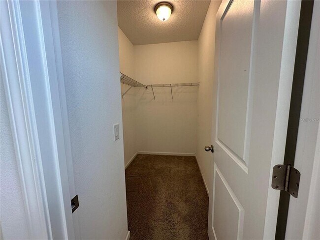 Building Photo - 7711 Tangerine Knl Lp