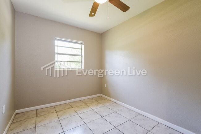 Building Photo - 4503 Drexel Ave