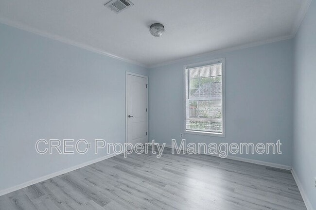 Building Photo - 2533 Celestial Ct