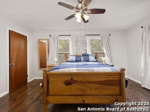 Building Photo - 1407 6th St