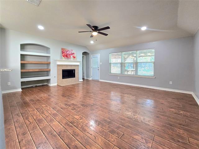 Building Photo - 5423 Lavaca Rd