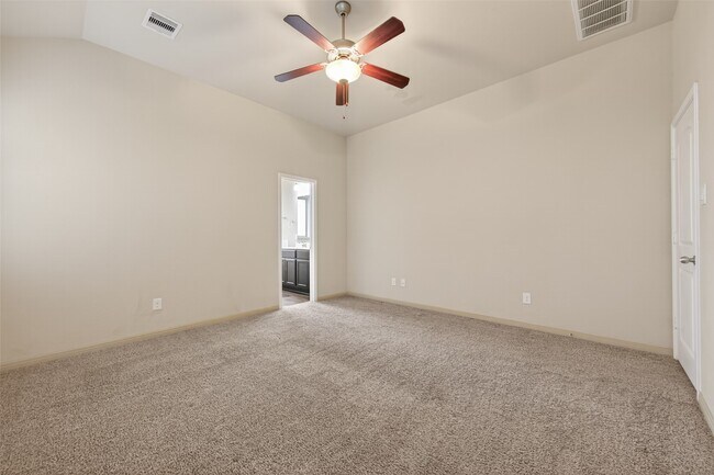 Building Photo - 5234 Jasmine Valley Ct