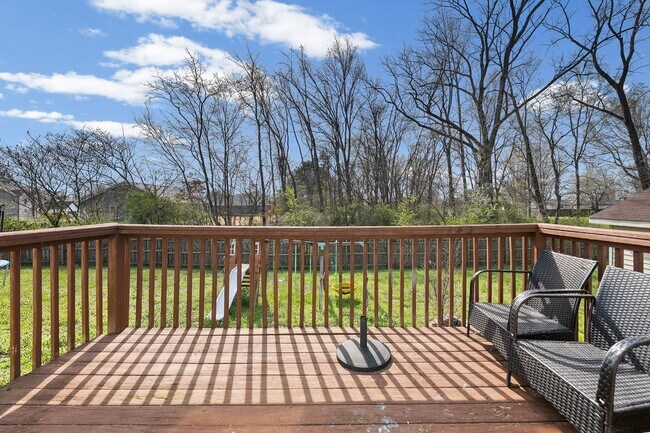 Building Photo - 2701 E Copeland Ct