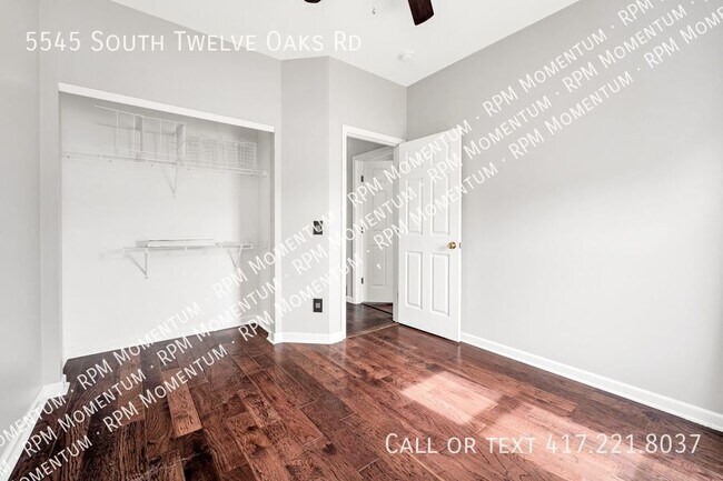 Building Photo - 5545 S Twelve Oaks Rd