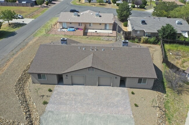 Building Photo - 3850 E Teri Ct