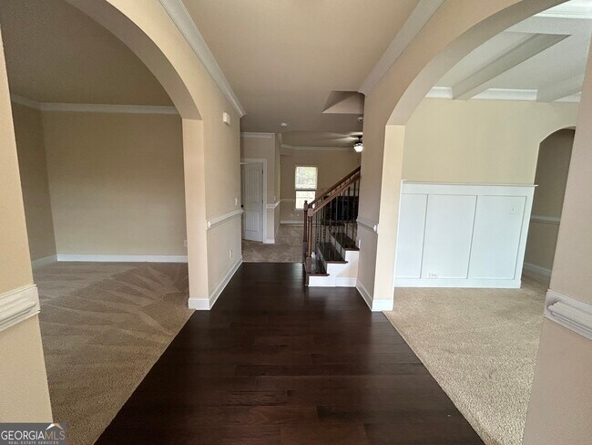 Building Photo - 2942 Dobbs Ct