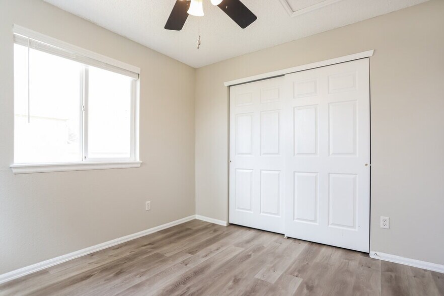Building Photo - 11224 Jordan Ct