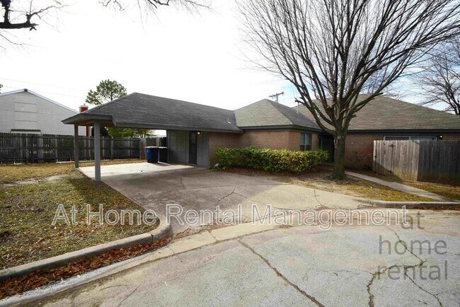 Building Photo - 4716 S Fulton Pl