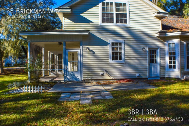 Building Photo - 38 Brickman Way