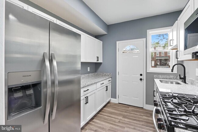 Building Photo - 1309 E Patapsco Ave