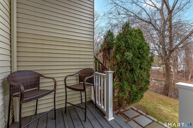 Building Photo - 280 Old Lambert Rd