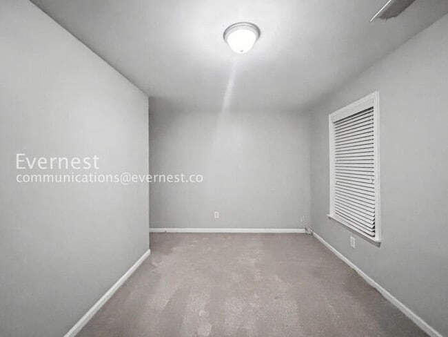 Building Photo - 1153 Smith St SW