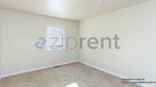 Building Photo - 1167 Broadway