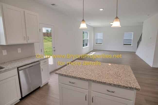 Building Photo - Gallatin - New 4-Bedroom