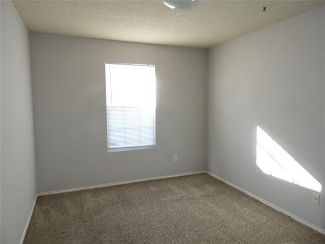 Building Photo - 2109 Teddy Roosevelt Dr