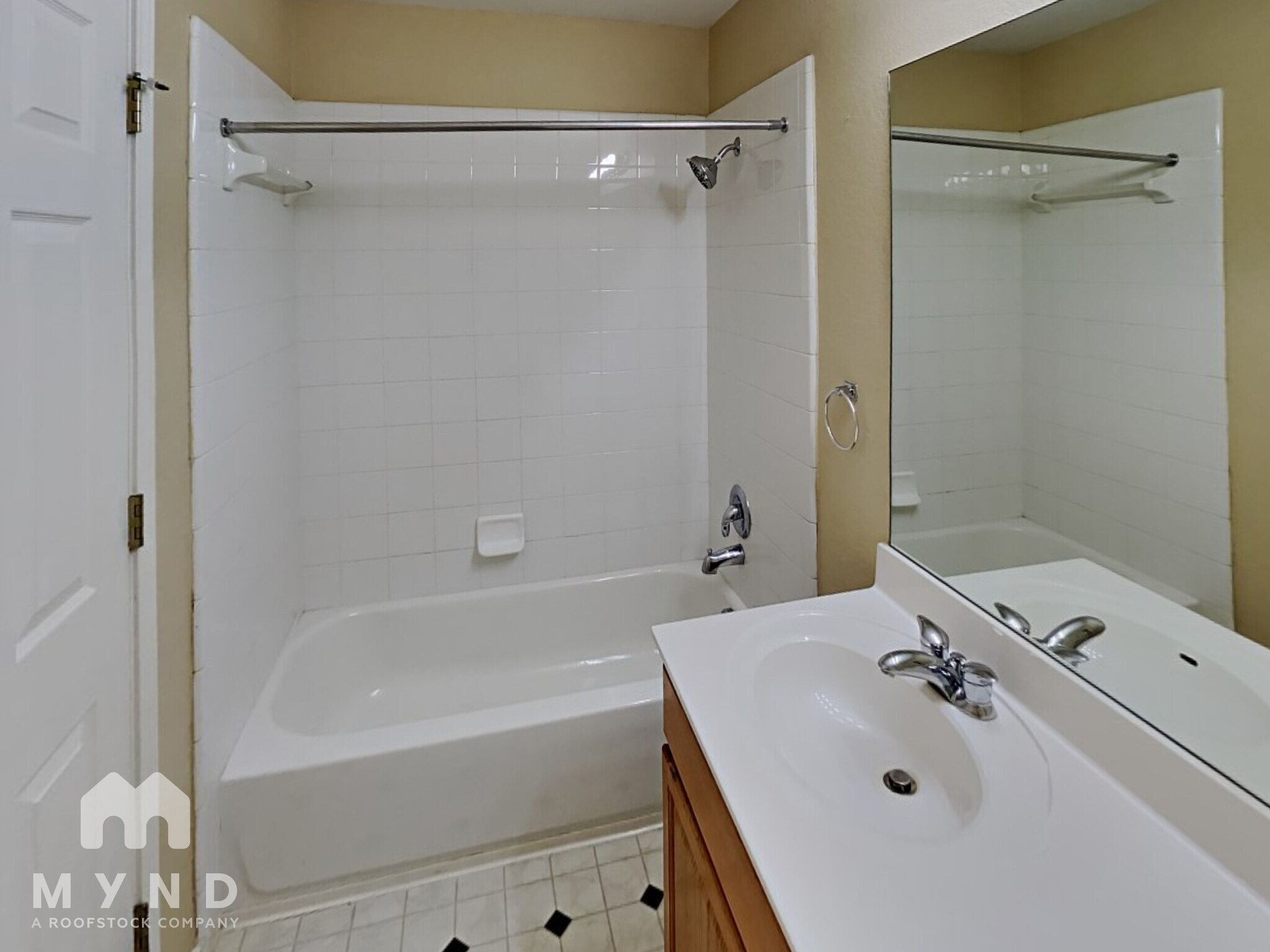 Building Photo - 8930 Wolff Vista