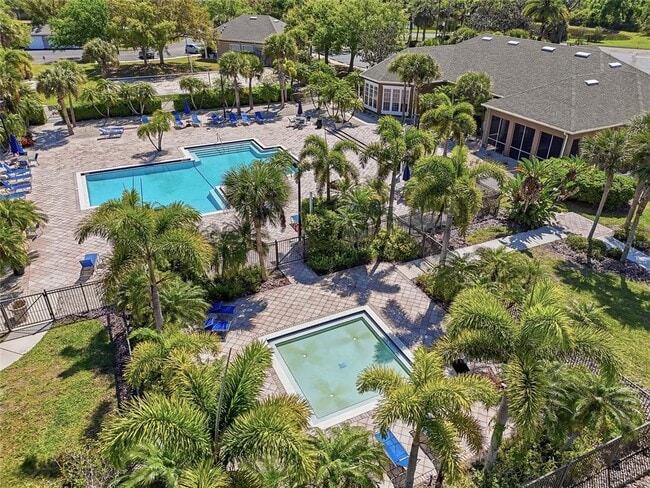 Building Photo - 8809 Manor Loop