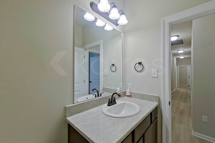 Building Photo - 129 Haygood Pt