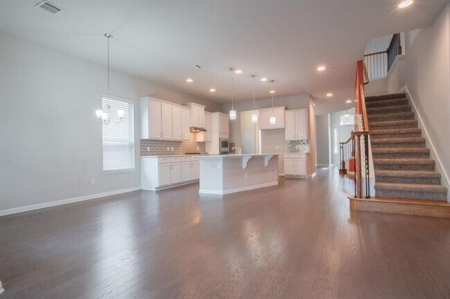 Building Photo - 1400 Little Elm Trail