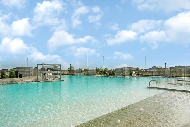 Building Photo - 30751 Wicklow Gdns Dr