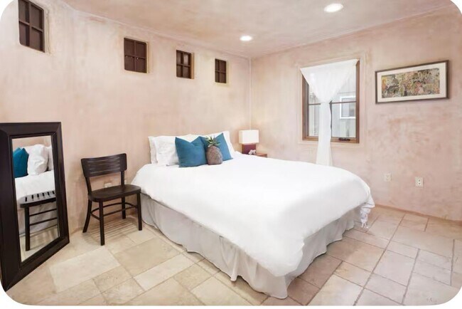 Building Photo - 759 Rockaway Beach Ave