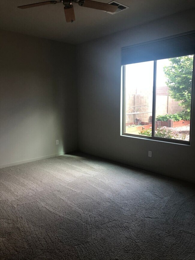 Building Photo - Beautiful 3 Bedroom in Bright Star, Chino Valley