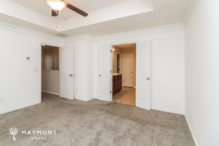 Building Photo - 705 Azalea Pt