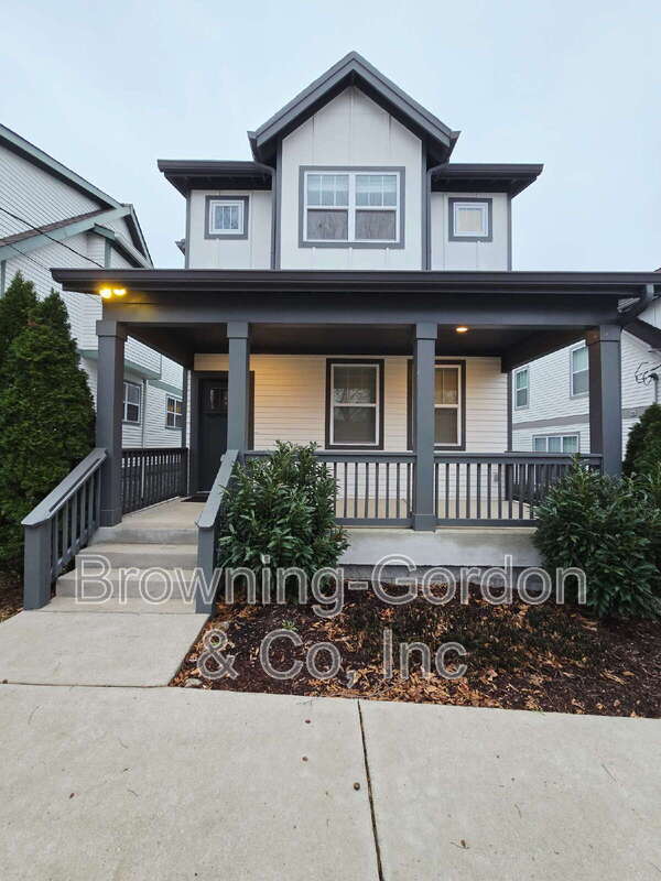 Primary Photo - 6539 Thunderbird Dr